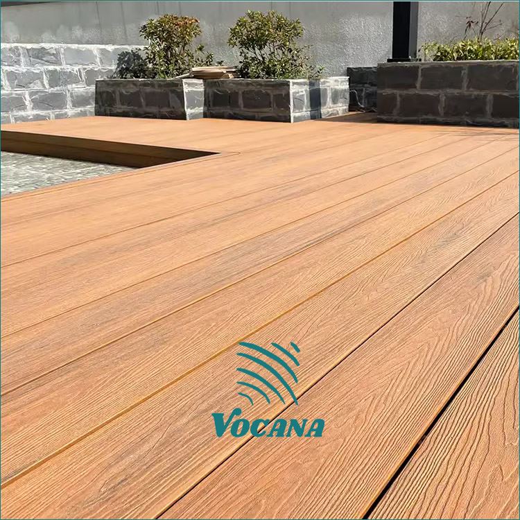 Decking WPC à fixation cachée pour terrasses couvertes|Vocana